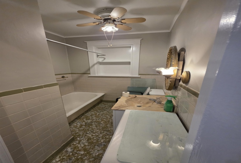 1404 CAMERON ST, Memphis, Tennessee 38106, 3 Bedroom Bedrooms, 6 Room Rooms,2 BathroomBathrooms,Rental Properties,For Sale,CAMERON,0,10229564