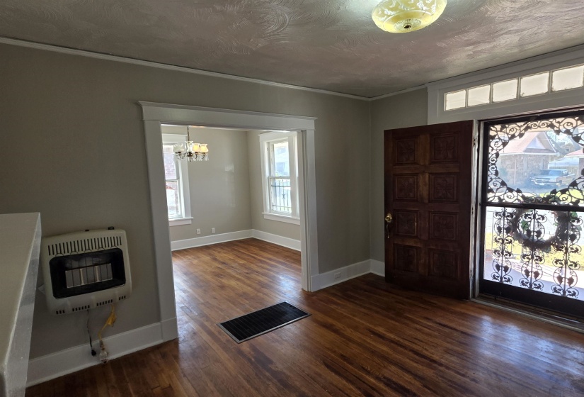 1404 CAMERON ST, Memphis, Tennessee 38106, 3 Bedroom Bedrooms, 6 Room Rooms,2 BathroomBathrooms,Rental Properties,For Sale,CAMERON,0,10229564