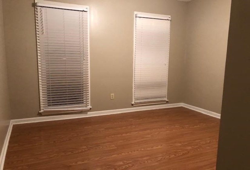 9246 CHALKWELL AVE, Memphis, Tennessee 38016, 3 Bedroom Bedrooms, 3 Room Rooms,2 BathroomBathrooms,Rental Properties,For Sale,CHALKWELL,0,10229540