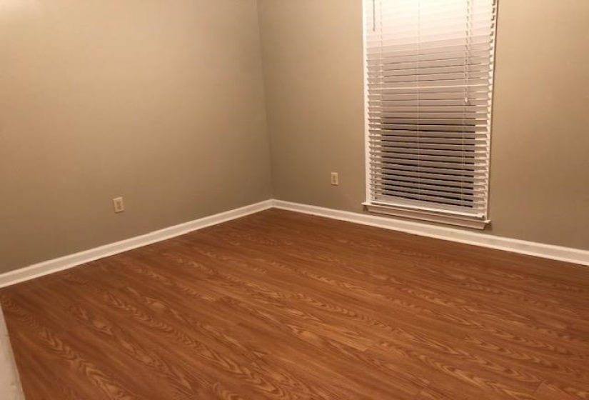 9246 CHALKWELL AVE, Memphis, Tennessee 38016, 3 Bedroom Bedrooms, 3 Room Rooms,2 BathroomBathrooms,Rental Properties,For Sale,CHALKWELL,0,10229540