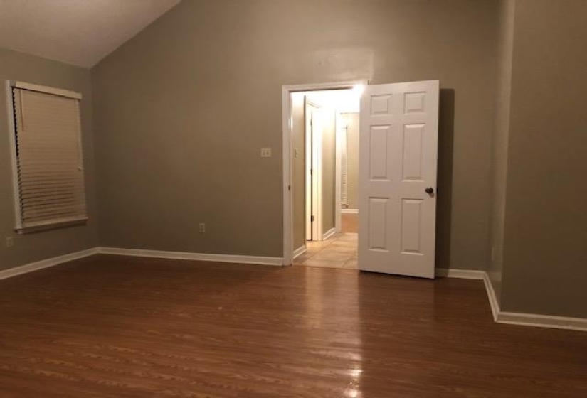 9246 CHALKWELL AVE, Memphis, Tennessee 38016, 3 Bedroom Bedrooms, 3 Room Rooms,2 BathroomBathrooms,Rental Properties,For Sale,CHALKWELL,0,10229540