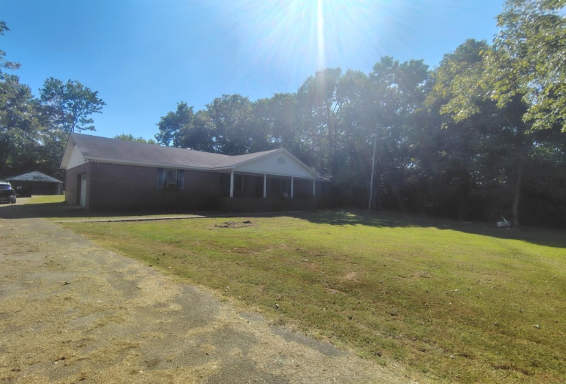 485 FAYETTE CORNER RD, Whiteville, Tennessee 38075-5559, 3 Bedroom Bedrooms, 3 Room Rooms,2 BathroomBathrooms,Rental Properties,For Sale,FAYETTE CORNER,0,10229557