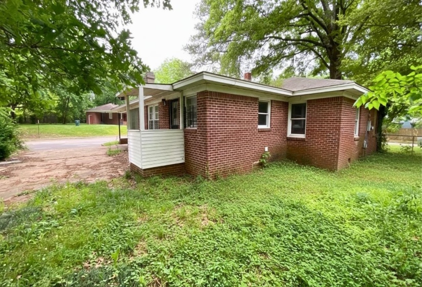 3382 FRAYSER SCHOOL DR, Memphis, Tennessee 38127, 3 Bedroom Bedrooms, 7 Room Rooms,1.1 BathroomBathrooms,Residential,For Sale,FRAYSER SCHOOL,0,10218249