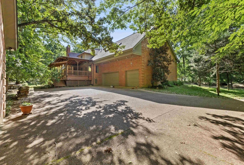3914 WINDOLYN CIR, Bartlett, Tennessee 38133, 4 Bedroom Bedrooms, 5 Room Rooms,3.2 BathroomBathrooms,Residential,For Sale,WINDOLYN,0,10229204