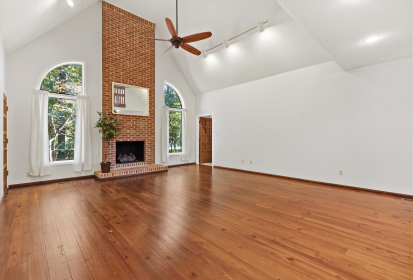 3914 WINDOLYN CIR, Bartlett, Tennessee 38133, 4 Bedroom Bedrooms, 5 Room Rooms,3.2 BathroomBathrooms,Residential,For Sale,WINDOLYN,0,10229204