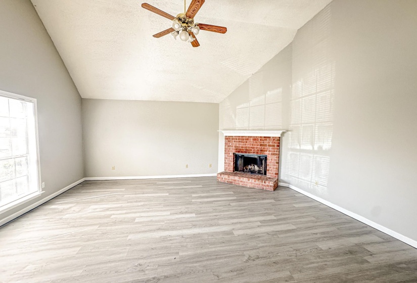 4198 MEADOW VALLEY DR, Memphis, Tennessee 38141, 3 Bedroom Bedrooms, 3 Room Rooms,2 BathroomBathrooms,Residential,For Sale,MEADOW VALLEY,0,10229428