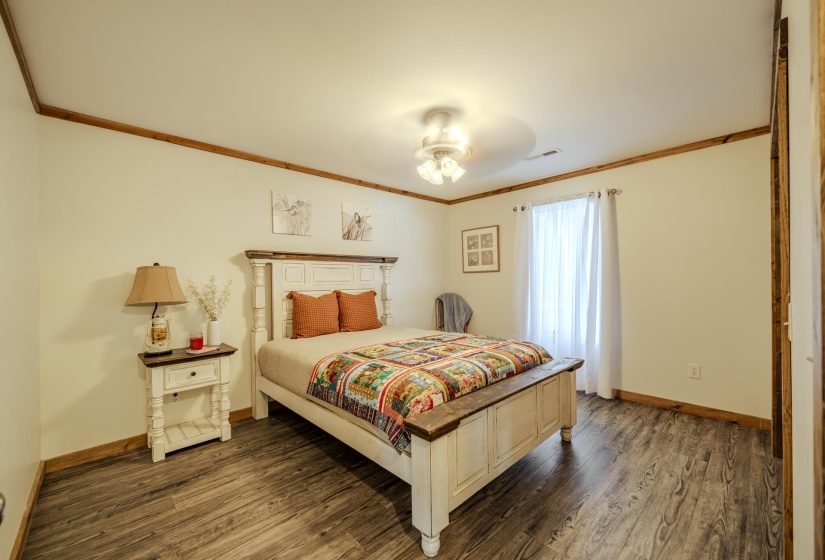 649 NARROWS LN, Counce, Tennessee 38326, 3 Bedroom Bedrooms, 8 Room Rooms,2 BathroomBathrooms,Residential,For Sale,NARROWS,0,10229539