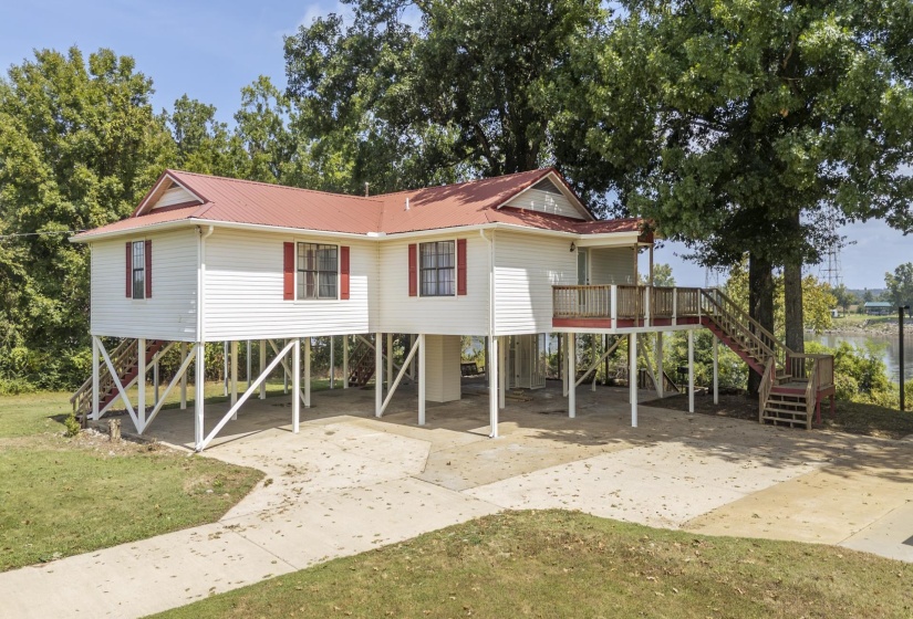 649 NARROWS LN, Counce, Tennessee 38326, 3 Bedroom Bedrooms, 8 Room Rooms,2 BathroomBathrooms,Residential,For Sale,NARROWS,0,10229539