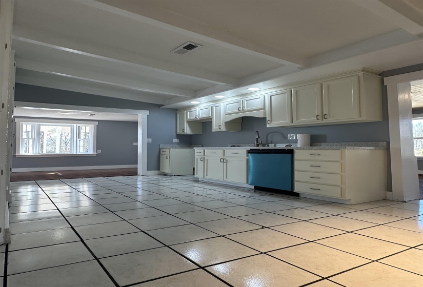 7437 HWY 45 HWY, Ramer, Tennessee 38367, 2 Bedroom Bedrooms, 8 Room Rooms,2 BathroomBathrooms,Residential,For Sale,HWY 45,0,10229541