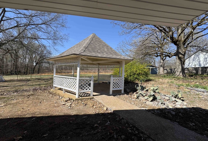 7437 HWY 45 HWY, Ramer, Tennessee 38367, 2 Bedroom Bedrooms, 8 Room Rooms,2 BathroomBathrooms,Residential,For Sale,HWY 45,0,10229541