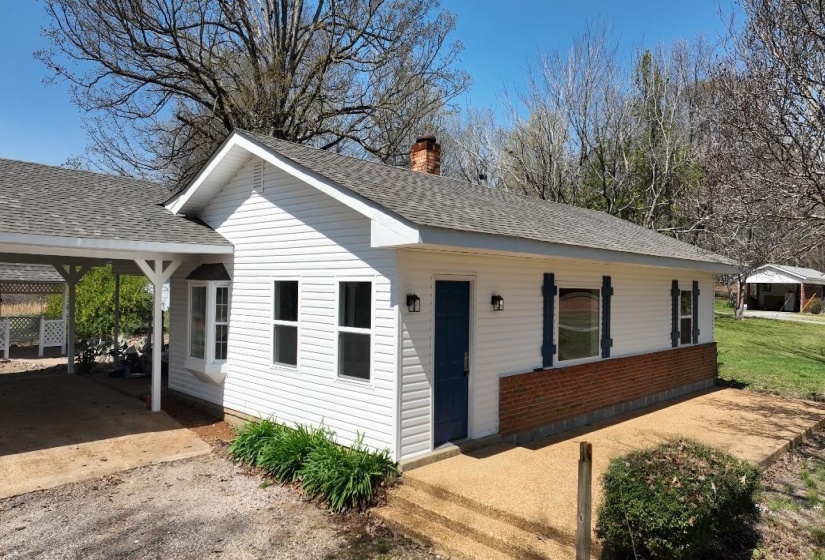 7437 HWY 45 HWY, Ramer, Tennessee 38367, 2 Bedroom Bedrooms, 8 Room Rooms,2 BathroomBathrooms,Residential,For Sale,HWY 45,0,10229541