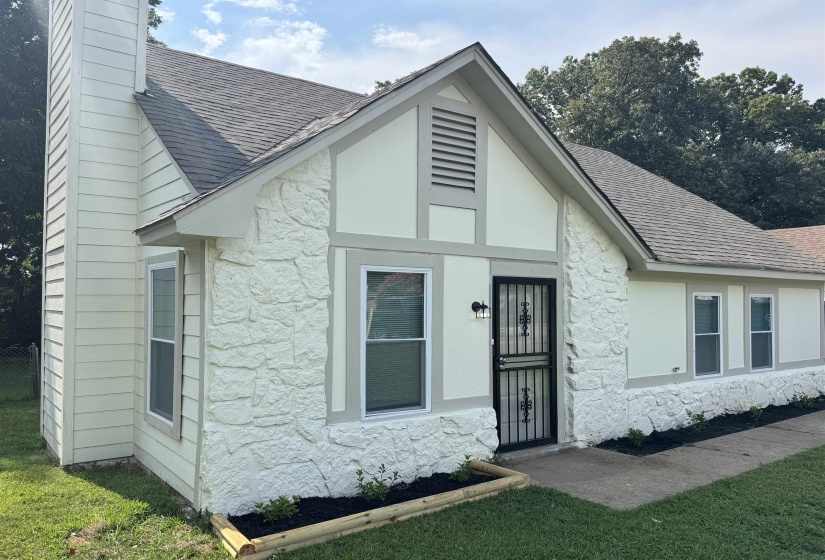 4999 TRADEWIND TER, Memphis, Tennessee 38118, 3 Bedroom Bedrooms, 6 Room Rooms,2.1 BathroomBathrooms,Residential,For Sale,TRADEWIND,0,10229547