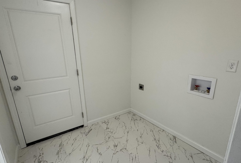 4999 TRADEWIND TER, Memphis, Tennessee 38118, 3 Bedroom Bedrooms, 6 Room Rooms,2.1 BathroomBathrooms,Residential,For Sale,TRADEWIND,0,10229547