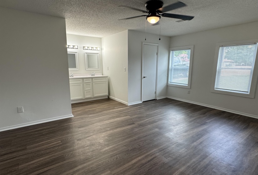 4999 TRADEWIND TER, Memphis, Tennessee 38118, 3 Bedroom Bedrooms, 6 Room Rooms,2.1 BathroomBathrooms,Residential,For Sale,TRADEWIND,0,10229547