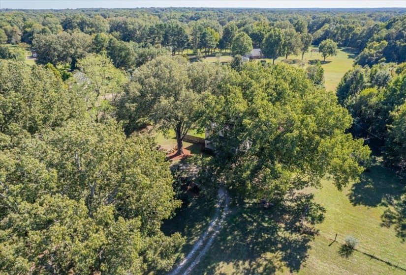 9301 OSBORN DR, Arlington, Tennessee 38002, 4 Bedroom Bedrooms, 7 Room Rooms,2.1 BathroomBathrooms,Residential,For Sale,OSBORN,0,10229549