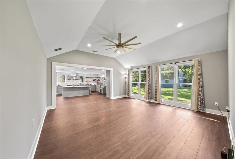 9301 OSBORN DR, Arlington, Tennessee 38002, 4 Bedroom Bedrooms, 7 Room Rooms,2.1 BathroomBathrooms,Residential,For Sale,OSBORN,0,10229549