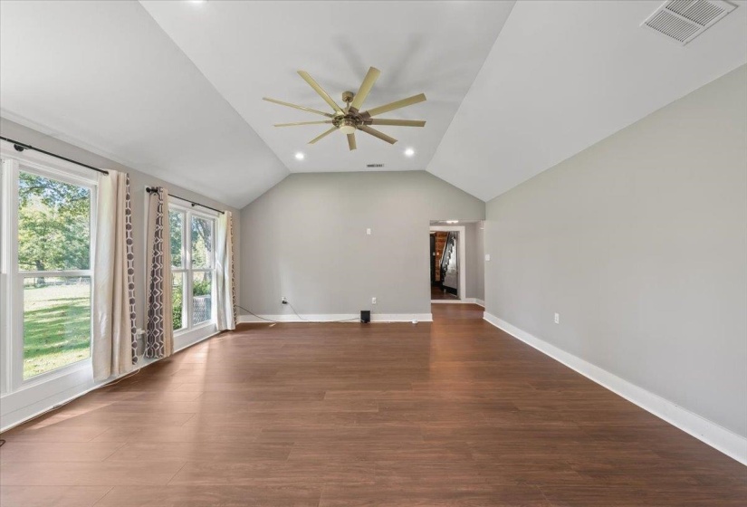 9301 OSBORN DR, Arlington, Tennessee 38002, 4 Bedroom Bedrooms, 7 Room Rooms,2.1 BathroomBathrooms,Residential,For Sale,OSBORN,0,10229549