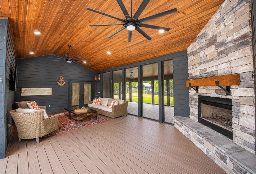 55 KNOTTY OAKS DR, Counce, Tennessee 38326, 3 Bedroom Bedrooms, 9 Room Rooms,3.1 BathroomBathrooms,Residential,For Sale,KNOTTY OAKS,0,10229551