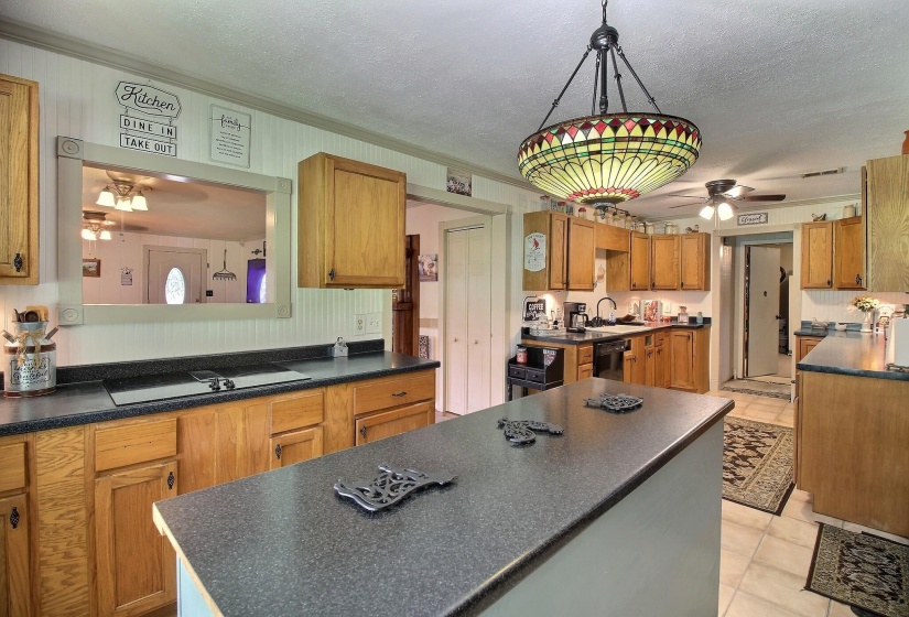 5985 BOBBITT RD, Moscow, Tennessee 38057, 3 Bedroom Bedrooms, 6 Room Rooms,2 BathroomBathrooms,Residential,For Sale,BOBBITT,0,10229553