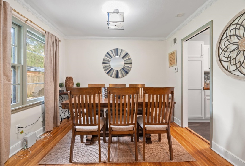 5362 WILTON AVE, Memphis, Tennessee 38120, 3 Bedroom Bedrooms, 6 Room Rooms,2 BathroomBathrooms,Residential,For Sale,WILTON,0,10229555