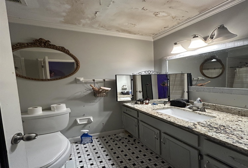664 LAWNWOOD CV, Collierville, Tennessee 38017-0000, 4 Bedroom Bedrooms, 7 Room Rooms,3 BathroomBathrooms,Residential,For Sale,LAWNWOOD,0,10229556