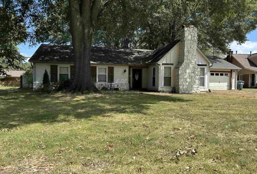 664 LAWNWOOD CV, Collierville, Tennessee 38017-0000, 4 Bedroom Bedrooms, 7 Room Rooms,3 BathroomBathrooms,Residential,For Sale,LAWNWOOD,0,10229556