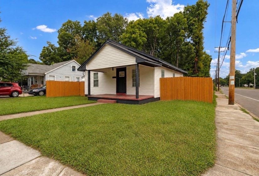 3468 MAYFLOWER AVE, Memphis, Tennessee 38122, 2 Bedroom Bedrooms, 5 Room Rooms,1 BathroomBathrooms,Residential,For Sale,MAYFLOWER,0,10229559