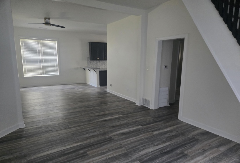 1707 NELSON AVE, Memphis, Tennessee 38114, 3 Bedroom Bedrooms, 7 Room Rooms,2 BathroomBathrooms,Residential,For Sale,NELSON,0,10229562