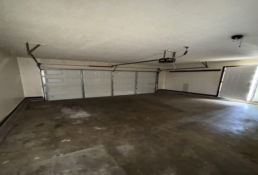 2524 LAURELCREST DR, Memphis, Tennessee 38133, 3 Bedroom Bedrooms, 5 Room Rooms,2 BathroomBathrooms,Residential,For Sale,LAURELCREST,0,10229563