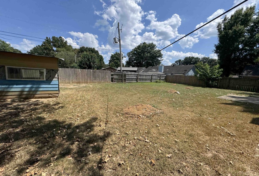 2524 LAURELCREST DR, Memphis, Tennessee 38133, 3 Bedroom Bedrooms, 5 Room Rooms,2 BathroomBathrooms,Residential,For Sale,LAURELCREST,0,10229563