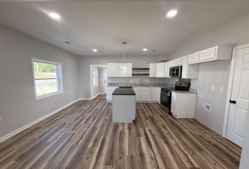 290 KELLER ST, Toone, Tennessee 38381, 2 Bedroom Bedrooms, 5 Room Rooms,2 BathroomBathrooms,Residential,For Sale,KELLER,0,10229567