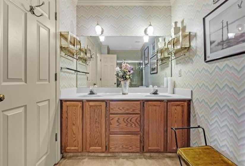 1514 GRANVILLE LN, Memphis, Tennessee 38104, 3 Bedroom Bedrooms, 6 Room Rooms,2.1 BathroomBathrooms,Residential,For Sale,GRANVILLE,0,10229570