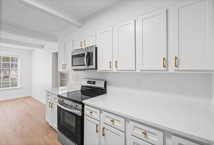 3085 CIRCLE GATE DR, Germantown, Tennessee 38138, 4 Bedroom Bedrooms, 8 Room Rooms,3 BathroomBathrooms,Residential,For Sale,CIRCLE GATE,0,10229571