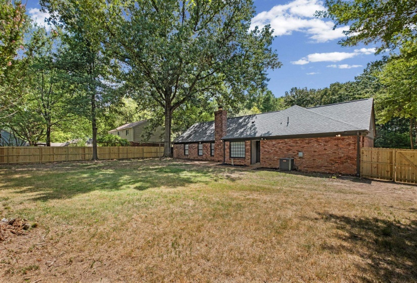 3085 CIRCLE GATE DR, Germantown, Tennessee 38138, 4 Bedroom Bedrooms, 8 Room Rooms,3 BathroomBathrooms,Residential,For Sale,CIRCLE GATE,0,10229571