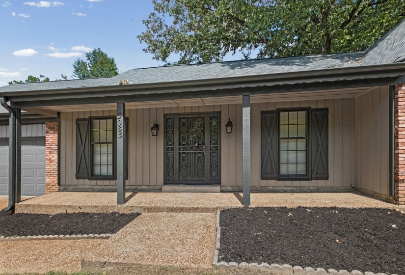 3085 CIRCLE GATE DR, Germantown, Tennessee 38138, 4 Bedroom Bedrooms, 8 Room Rooms,3 BathroomBathrooms,Residential,For Sale,CIRCLE GATE,0,10229571