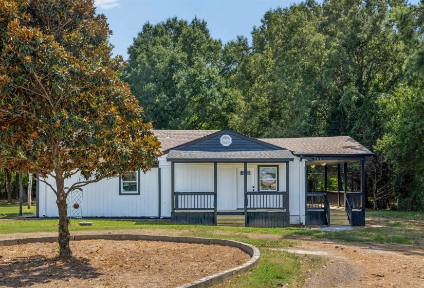 13301 GOODMAN RD RD, Olive Branch, Mississippi 38637, 4 Bedroom Bedrooms, 8 Room Rooms,2 BathroomBathrooms,Residential,For Sale,GOODMAN RD,0,10229572