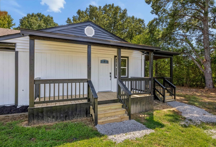 13301 GOODMAN RD RD, Olive Branch, Mississippi 38637, 4 Bedroom Bedrooms, 8 Room Rooms,2 BathroomBathrooms,Residential,For Sale,GOODMAN RD,0,10229572