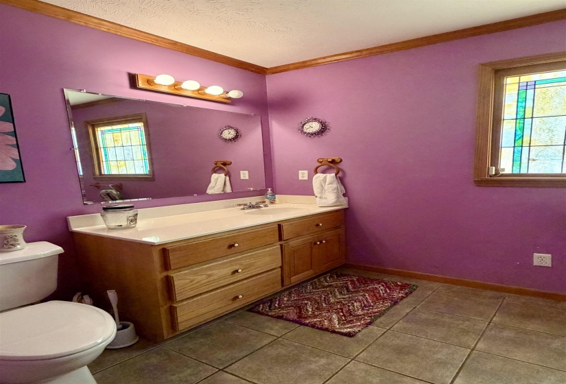 835 TWIN VIEW CIR, Selmer, Tennessee 38375-6018, 3 Bedroom Bedrooms, 12 Room Rooms,4 BathroomBathrooms,Residential,For Sale,TWIN VIEW,0,10229573