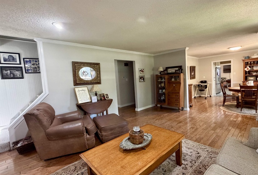 835 TWIN VIEW CIR, Selmer, Tennessee 38375-6018, 3 Bedroom Bedrooms, 12 Room Rooms,4 BathroomBathrooms,Residential,For Sale,TWIN VIEW,0,10229573