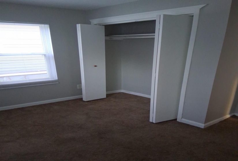 2457 HALE AVE, Memphis, Tennessee 38112, 3 Bedroom Bedrooms, 7 Room Rooms,2 BathroomBathrooms,Residential,For Sale,HALE,0,10229574