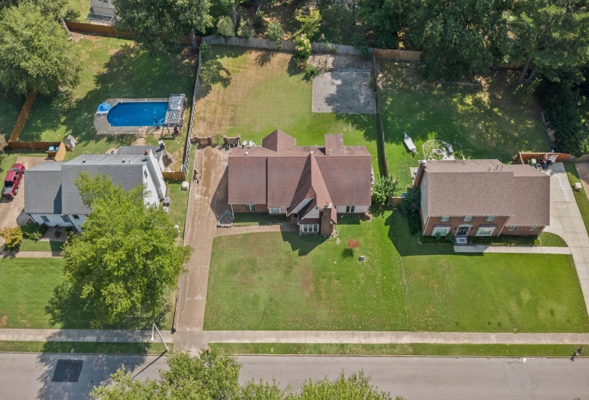 2956 HONEY TREE DR, Germantown, Tennessee 38138, 4 Bedroom Bedrooms, 8 Room Rooms,3.1 BathroomBathrooms,Residential,For Sale,HONEY TREE,0,10229575
