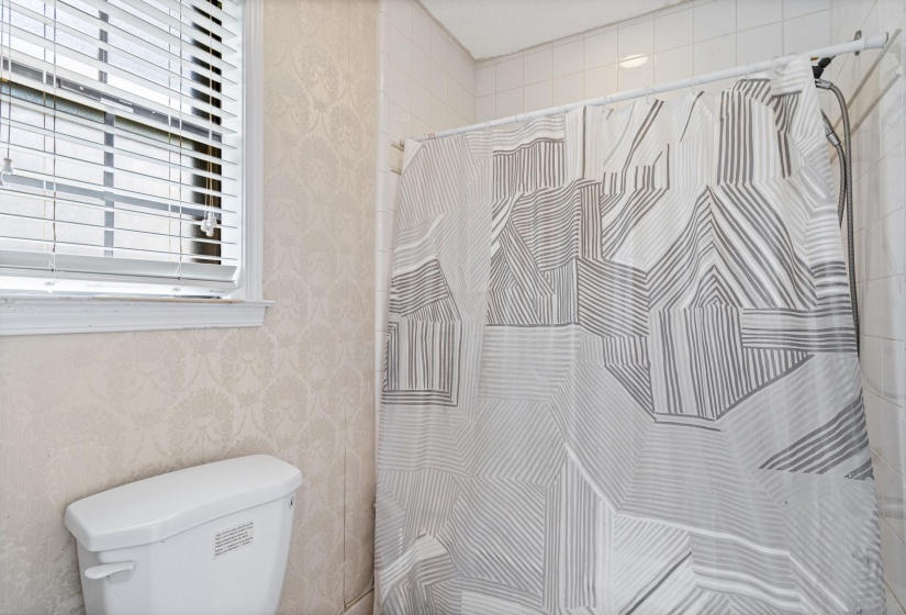 2956 HONEY TREE DR, Germantown, Tennessee 38138, 4 Bedroom Bedrooms, 8 Room Rooms,3.1 BathroomBathrooms,Residential,For Sale,HONEY TREE,0,10229575