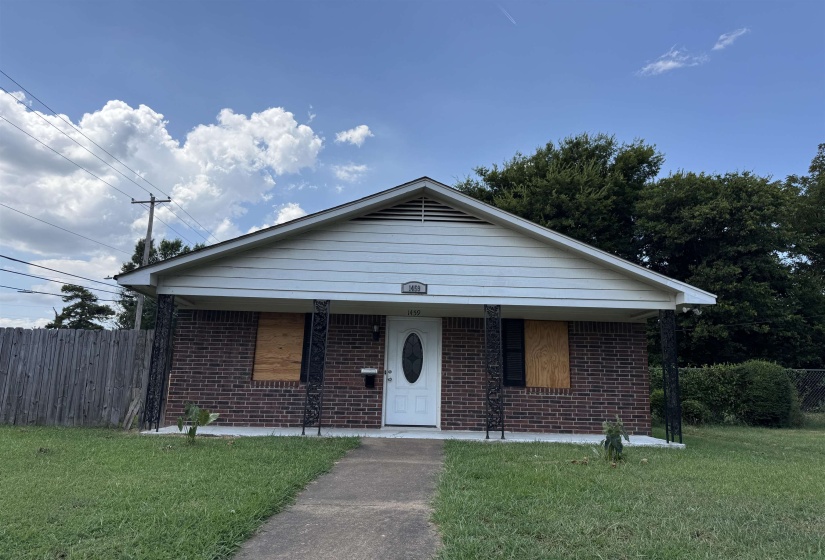1459 HAMILTON ST, Memphis, Tennessee 38114, 3 Bedroom Bedrooms, 5 Room Rooms,1 BathroomBathrooms,Residential,For Sale,HAMILTON,0,10229576