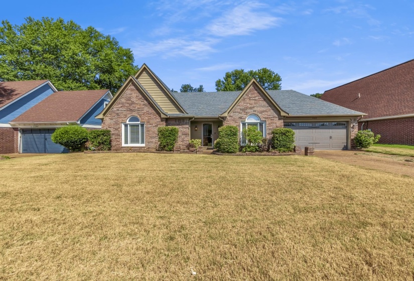 4465 TIPTON CV, Memphis, Tennessee 38125, 4 Bedroom Bedrooms, 9 Room Rooms,2.1 BathroomBathrooms,Residential,For Sale,TIPTON,0,10229577