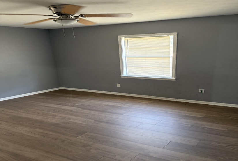 1263 LAUDEEN DR, Memphis, Tennessee 38116, 2 Bedroom Bedrooms, 2 Room Rooms,1 BathroomBathrooms,Rental Properties,For Sale,LAUDEEN,0,10229604