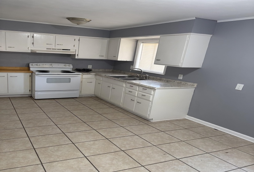 1263 LAUDEEN DR, Memphis, Tennessee 38116, 2 Bedroom Bedrooms, 2 Room Rooms,1 BathroomBathrooms,Rental Properties,For Sale,LAUDEEN,0,10229604