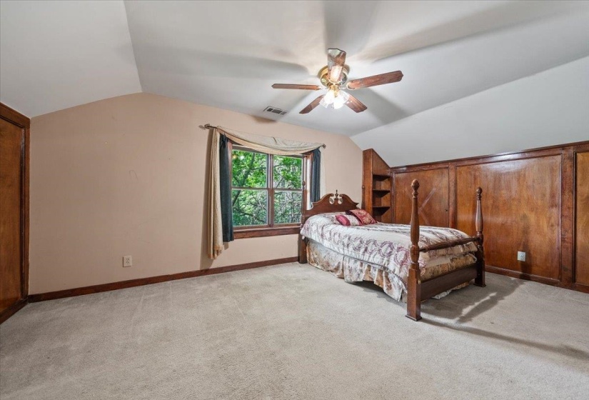 5992 MANOR CV, Memphis, Tennessee 38120, 6 Bedroom Bedrooms, 12 Room Rooms,4 BathroomBathrooms,Residential,For Sale,MANOR,0,10220862