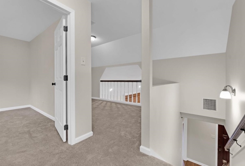 8193 WALNUT CREEK RD, Memphis, Tennessee 38018, 4 Bedroom Bedrooms, 8 Room Rooms,2.1 BathroomBathrooms,Residential,For Sale,WALNUT CREEK,0,10229075