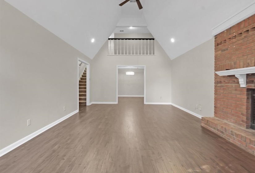 8193 WALNUT CREEK RD, Memphis, Tennessee 38018, 4 Bedroom Bedrooms, 8 Room Rooms,2.1 BathroomBathrooms,Residential,For Sale,WALNUT CREEK,0,10229075