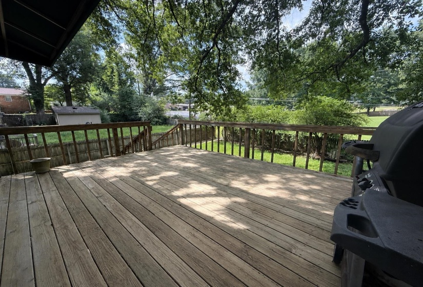 4184 LANSFORD DR, Memphis, Tennessee 38128, 5 Bedroom Bedrooms, 10 Room Rooms,3 BathroomBathrooms,Residential,For Sale,LANSFORD,0,10229580
